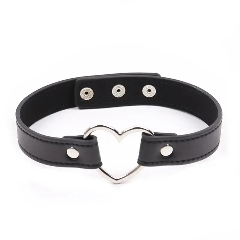 Collar con Aro en Forma de Corazón Ajustable 41,5 cm Negro – Collares