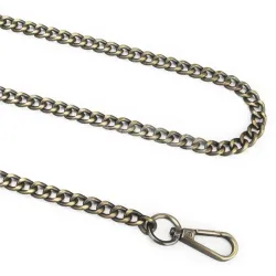 Rebellion Reign Collar con Cadena