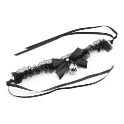 Collar con Lazo, Cascabel y Encaje