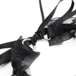 Collar con Lazo, Cascabel y Encaje