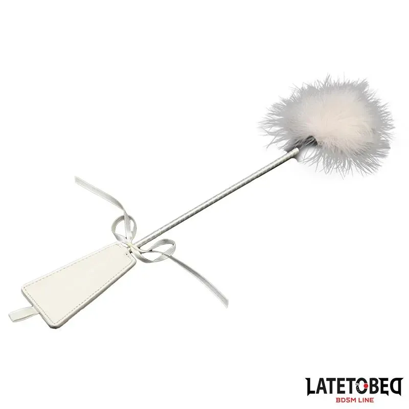 Plumero con Fusta Blanco – Fustas, Floggers y Palas