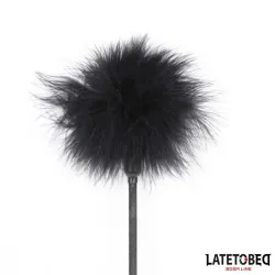 Plumero con Fusta Encaje y Lazo Negro