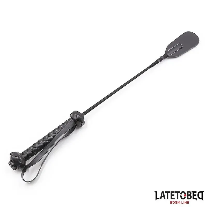 Fusta con Mango Trenzado 44.5cm Negro – Fustas, Floggers y Palas