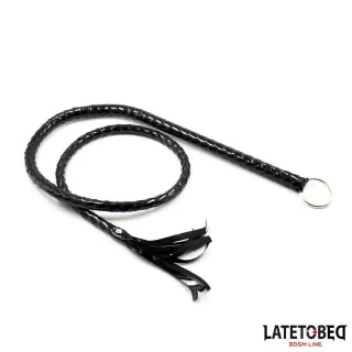 Látigo Negro Brillante 138cm