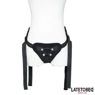 Arnés Strap On Encaje con Anillo Silicona Ajustable