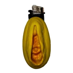 Mechero en Forma de Vagina Dorado