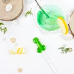 Piruleta de Pene Sabor Caipirinha con Alcohol